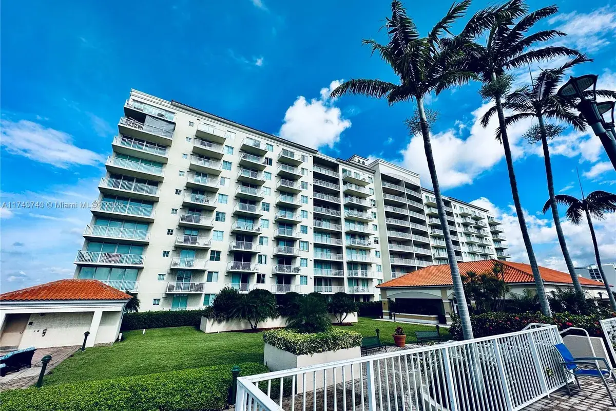 3020 NE 32nd Ave # 621, Fort Lauderdale FL 33308