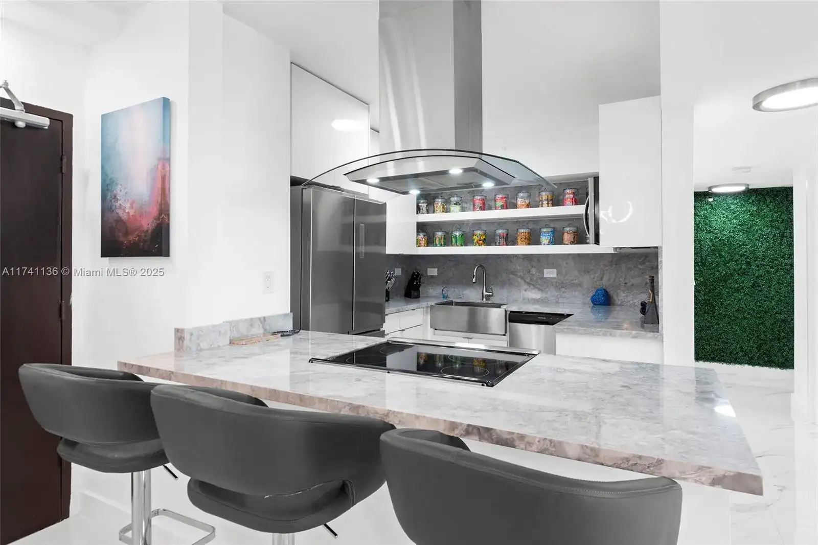 1500 Bay Rd # 746S, Miami Beach FL 33139 photo 3