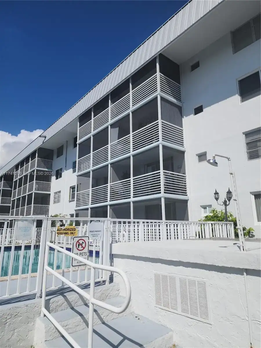 3750 NE 170th St # 311, North Miami Beach FL 33160 photo 5