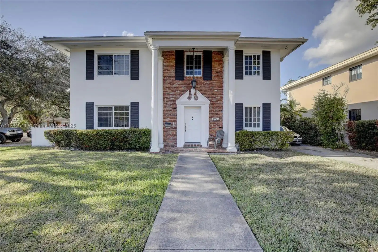 4995 Ponce de Leon /1050 Sistina Avenue, Coral Gables FL 33146