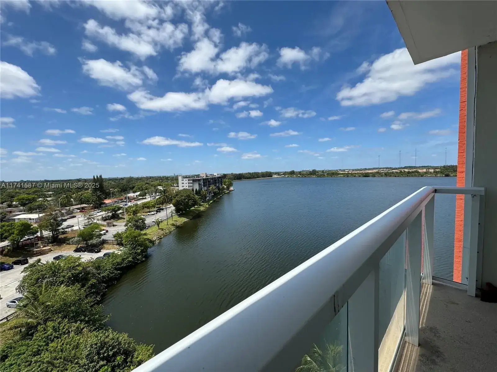 1301 NE Miami Gardens Dr # 903W, Miami FL 33179 photo 2