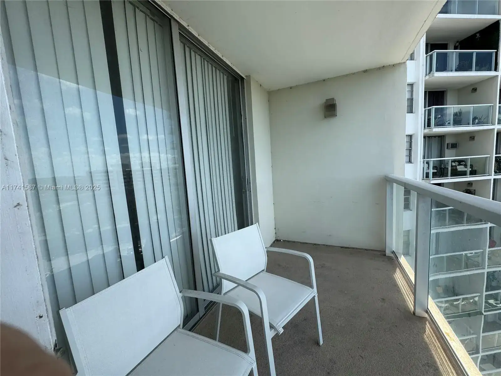 1301 NE Miami Gardens Dr # 903W, Miami FL 33179 photo 4