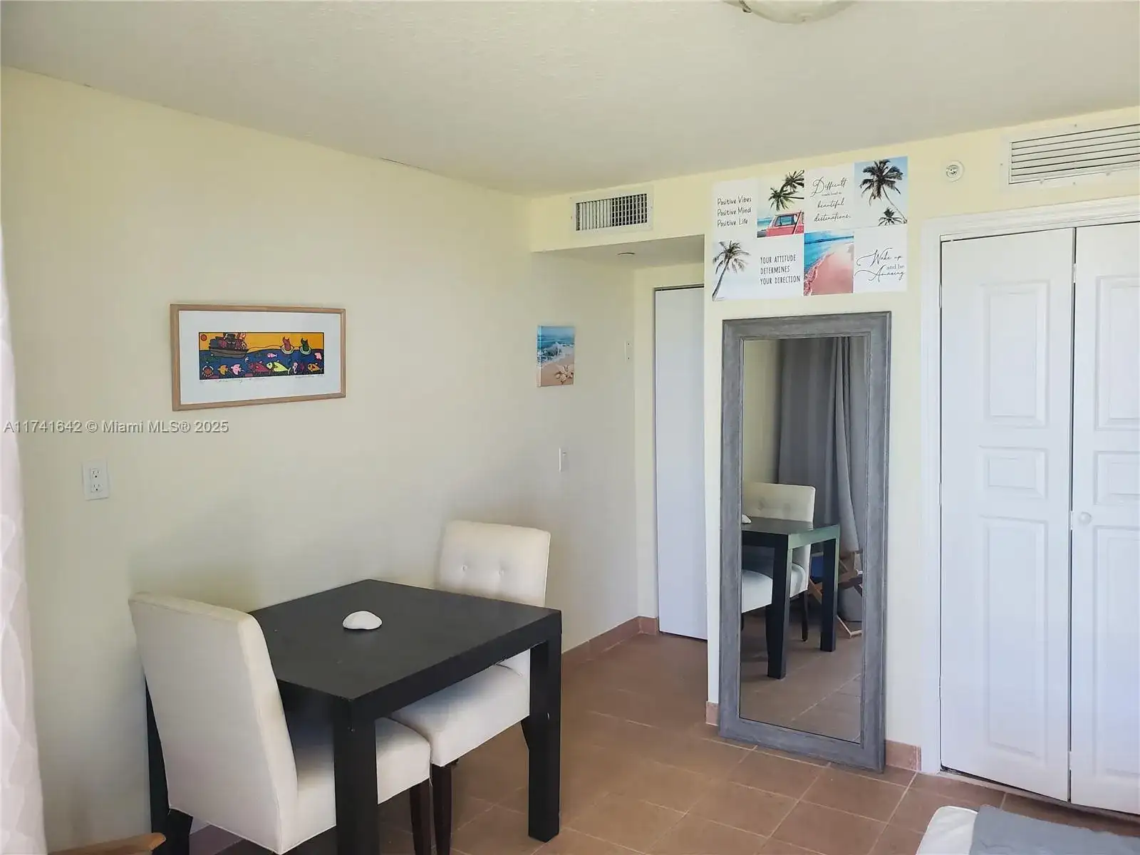 17555 Collins Ave, Sunny Isles Beach FL 33160 photo 3
