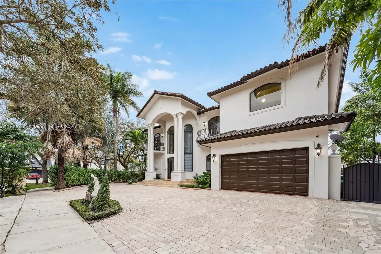 8200 NW 163rd St, Miami Lakes FL 33016 photo 4