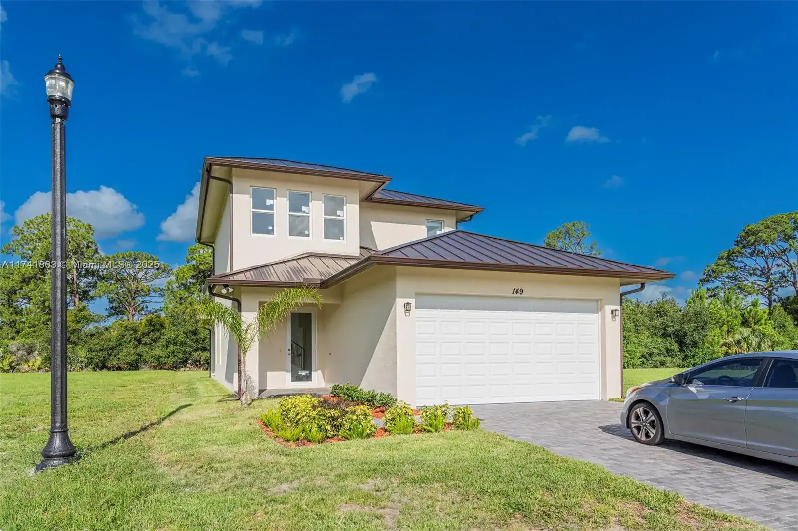 149 SE Cortile Arno, Port St. Lucie FL 34952 photo 2