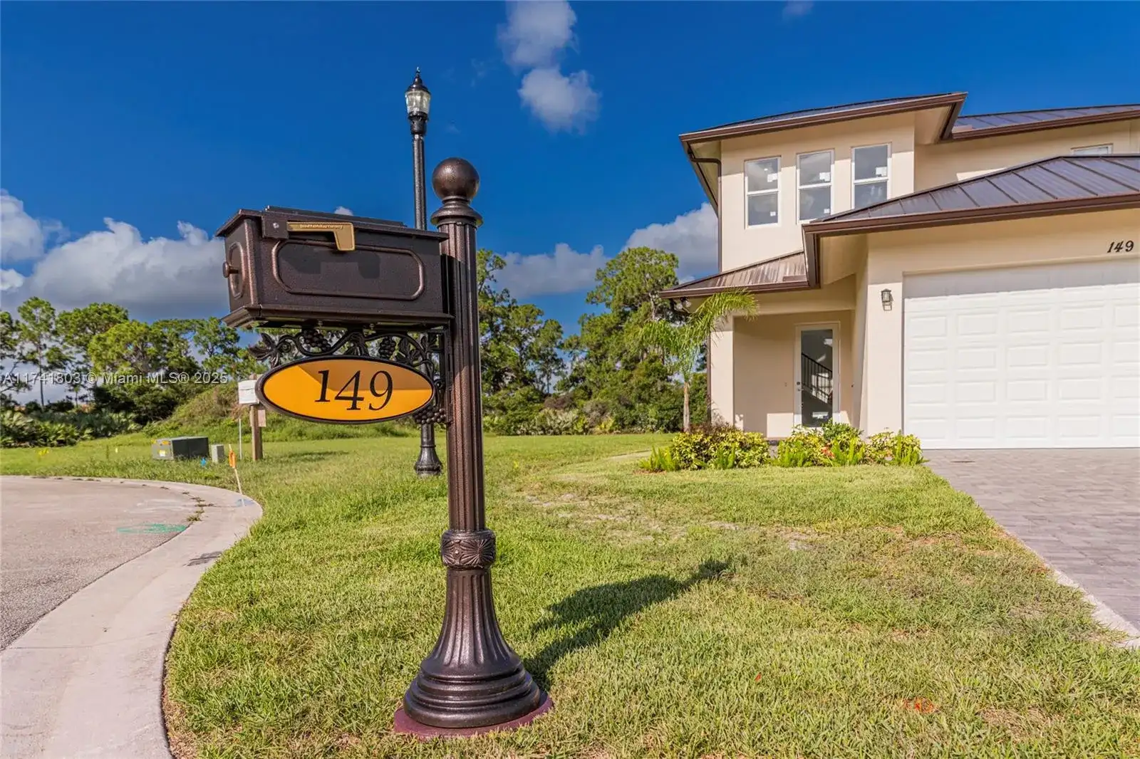 149 SE Cortile Arno, Port St. Lucie FL 34952 photo 3