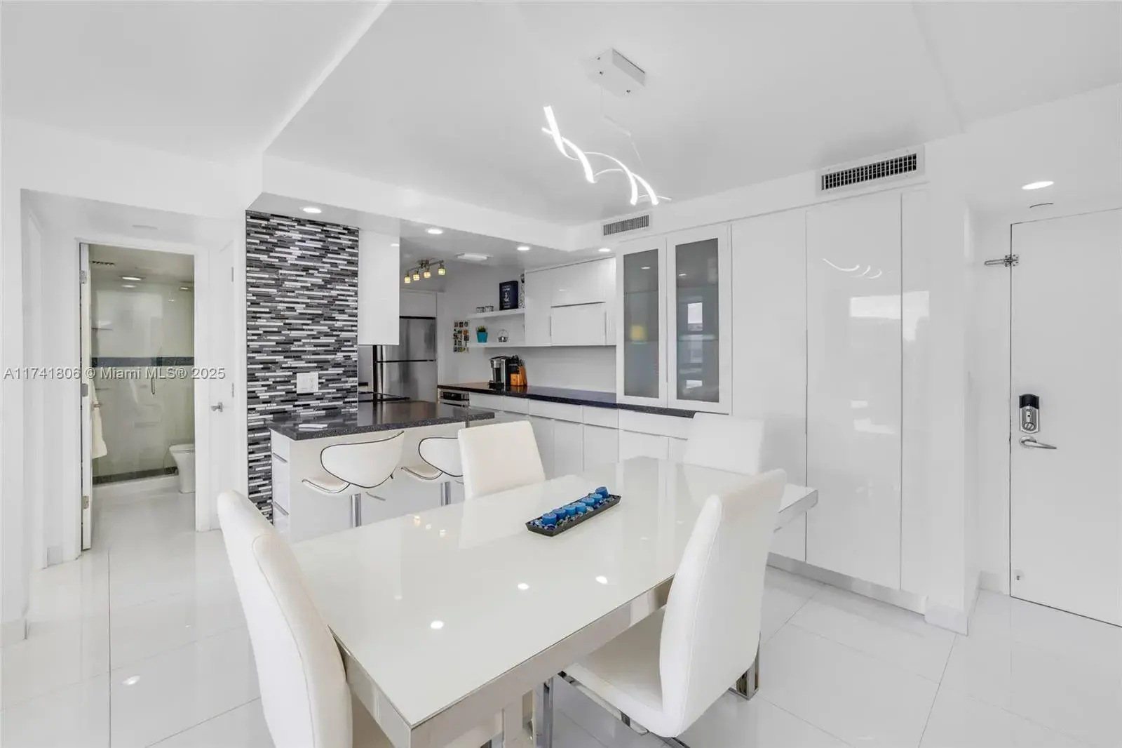 3031 N Ocean Blvd # 604, Fort Lauderdale FL 33308