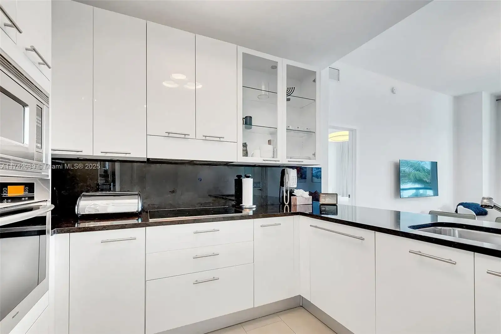 6799 Collins Ave # 312, Miami Beach FL 33141 photo 3