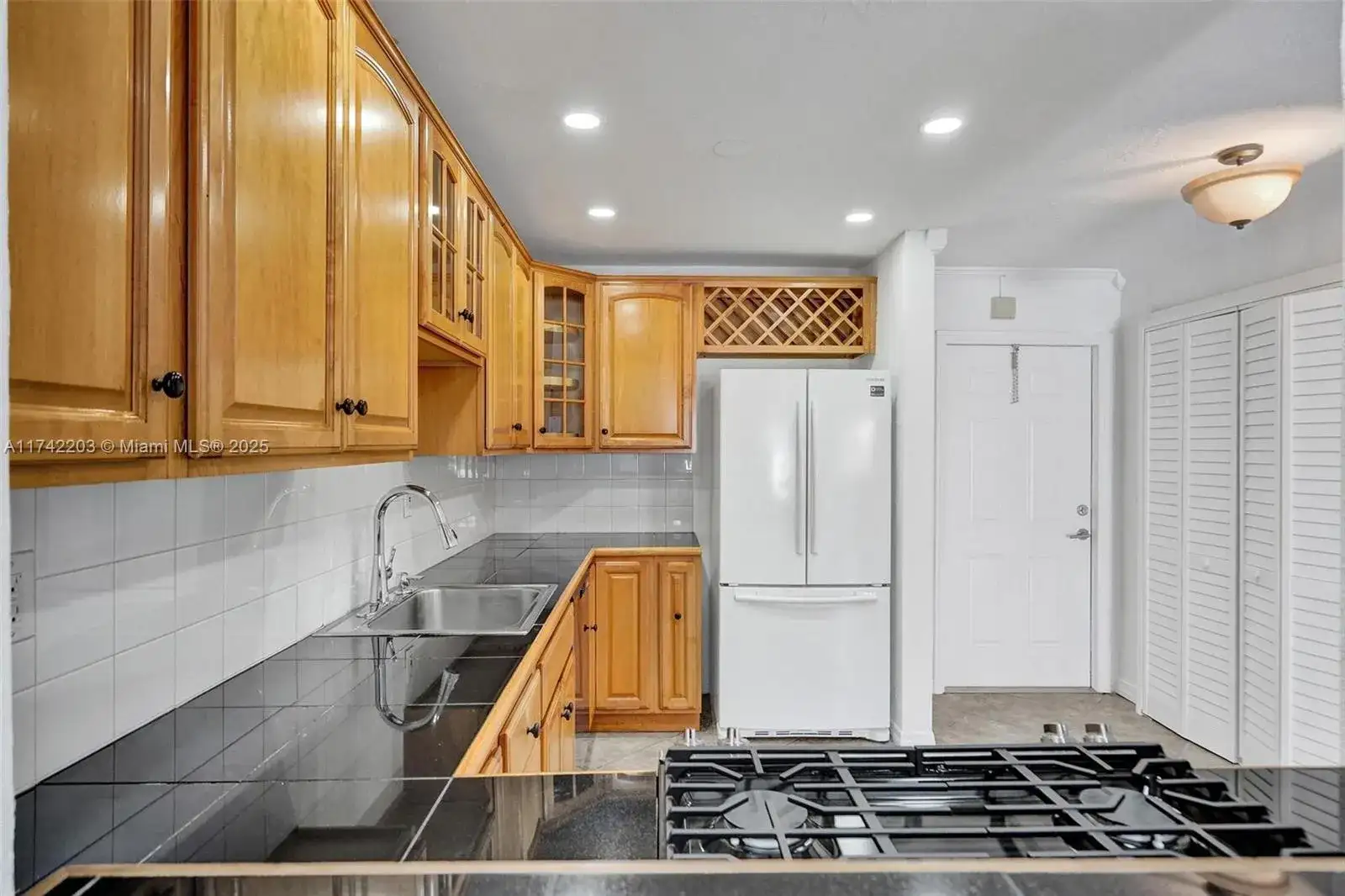 8650 SW 67th Ave # 1022, Pinecrest FL 33156 photo 4