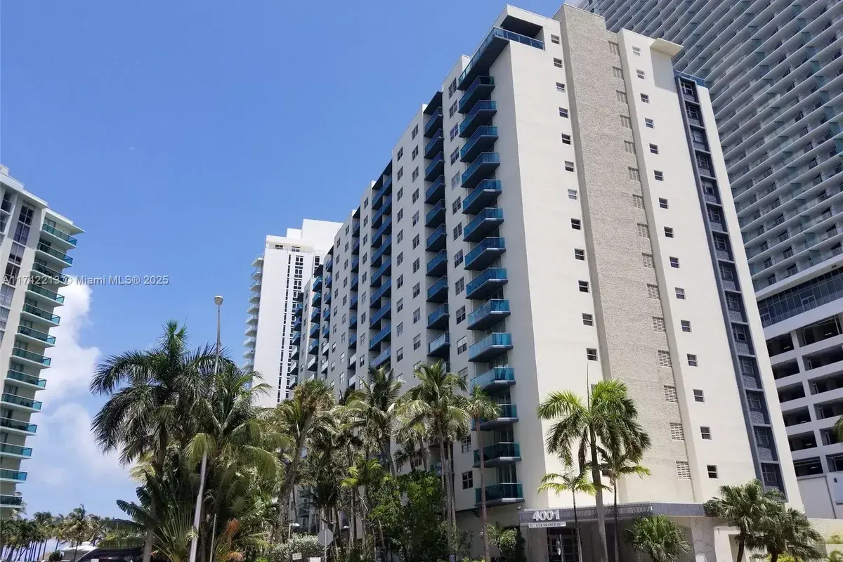 4001 S Ocean Dr # 4H, Hallandale Beach FL 33019
