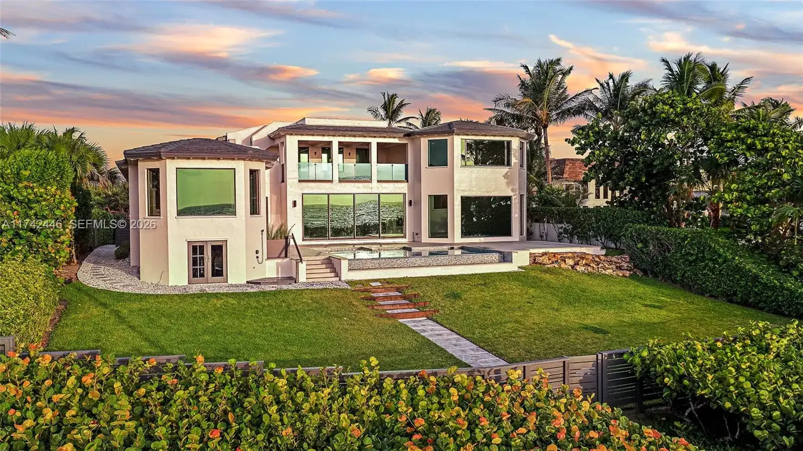 22 Ocean Dr, Jupiter Inlet Colony FL 33469 photo 3