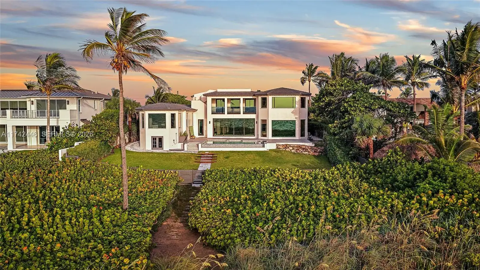 22 Ocean Dr, Jupiter Inlet Colony FL 33469 photo 4