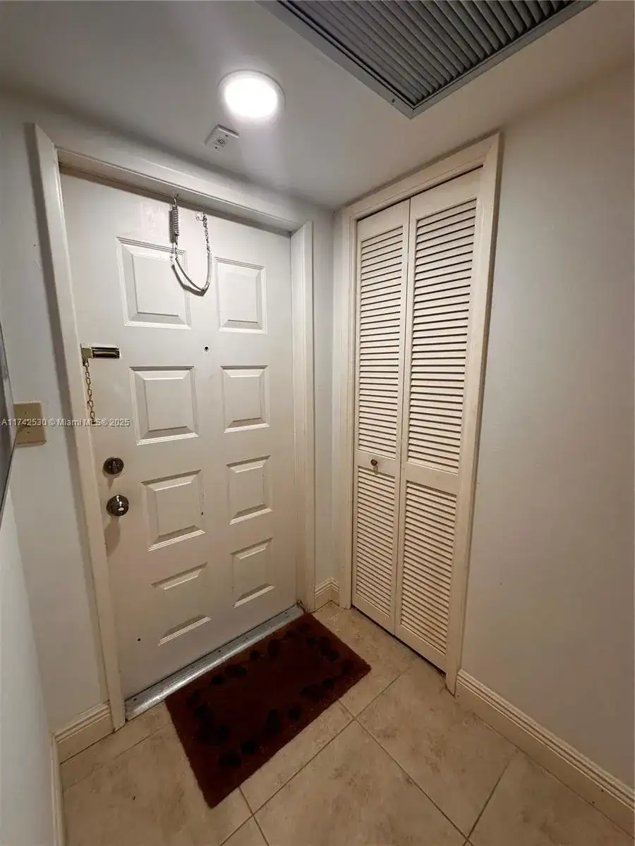 4261 W Palm Aire Dr # 207, Pompano Beach FL 33069 photo 5
