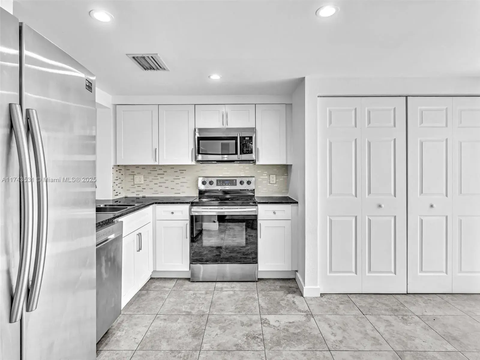 4770 NW 89th Ave # 183, Sunrise FL 33351