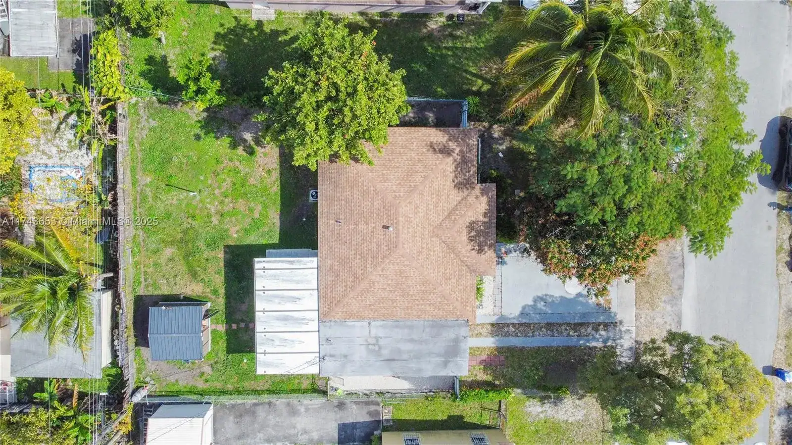 1431 NE 156th Ter, North Miami Beach FL 33162 photo 5
