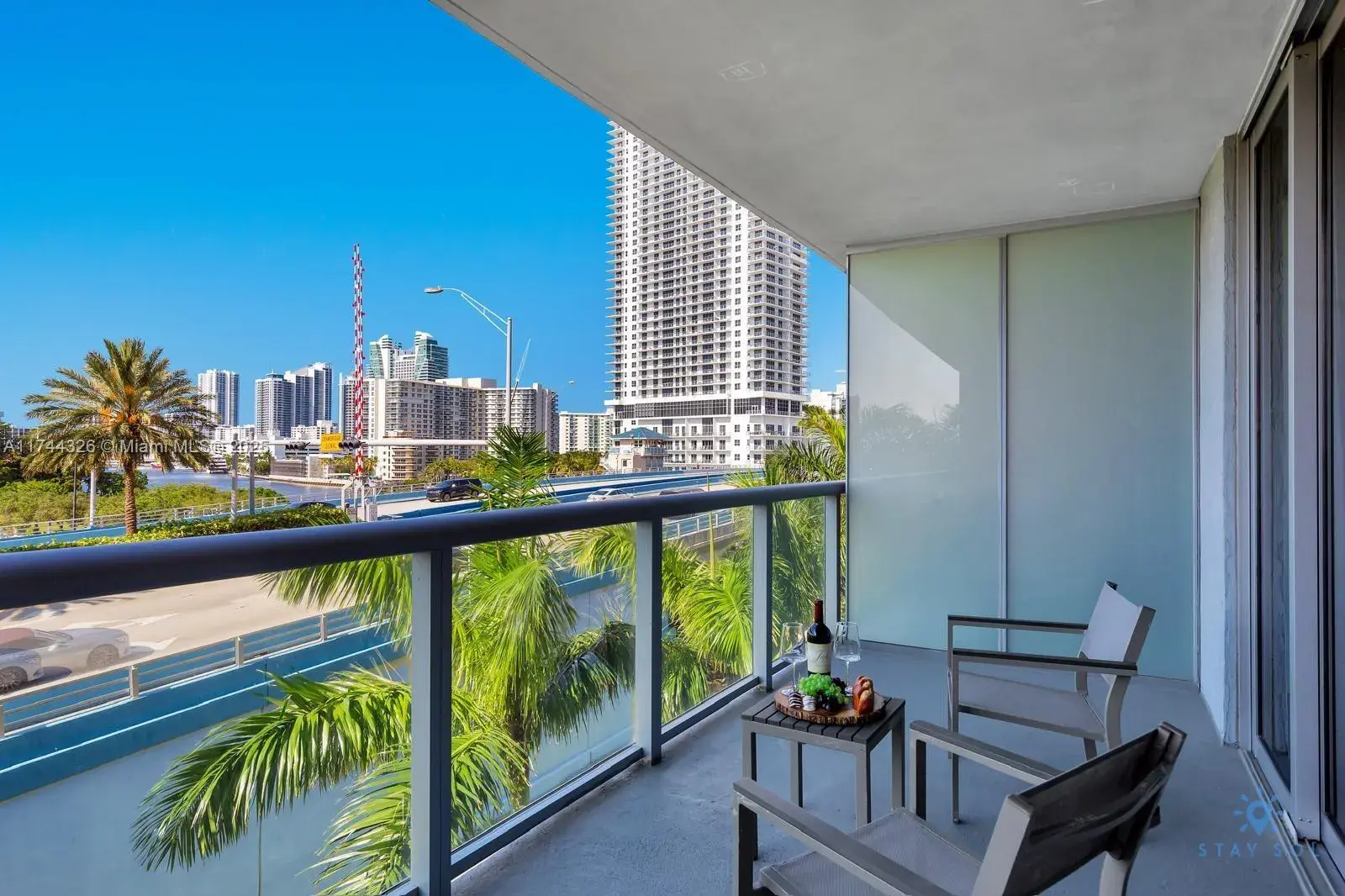 2602 E Hallandale Beach Blvd # R506, Hallandale Beach FL 33009
