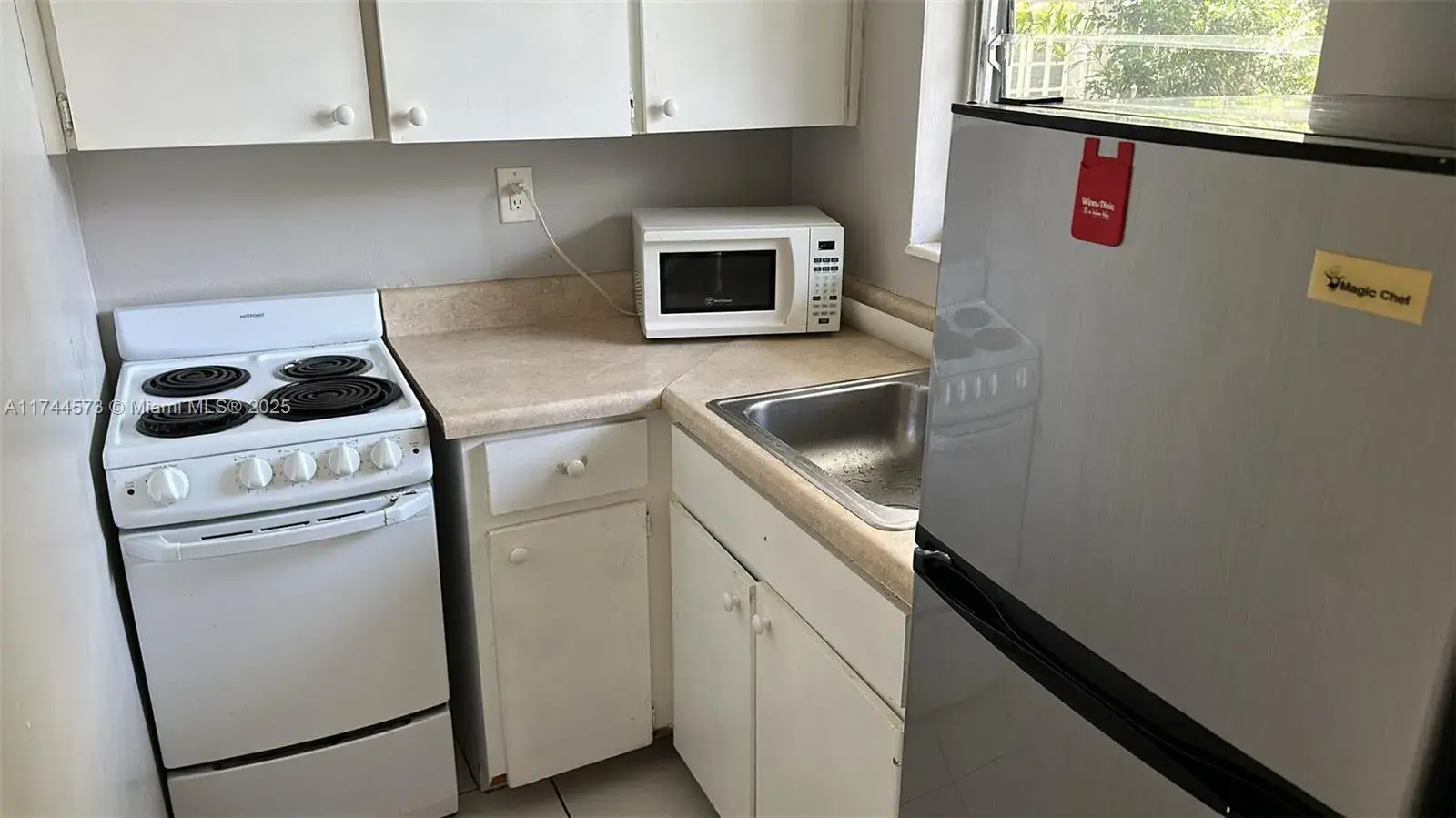 90 Isle Of Venice Dr # 1, Fort Lauderdale FL 33301