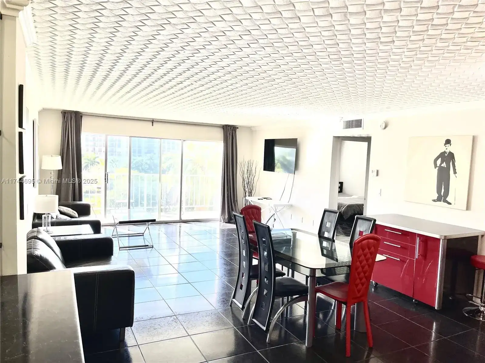 200 178th Dr # 609, Sunny Isles Beach FL 33160 photo 2