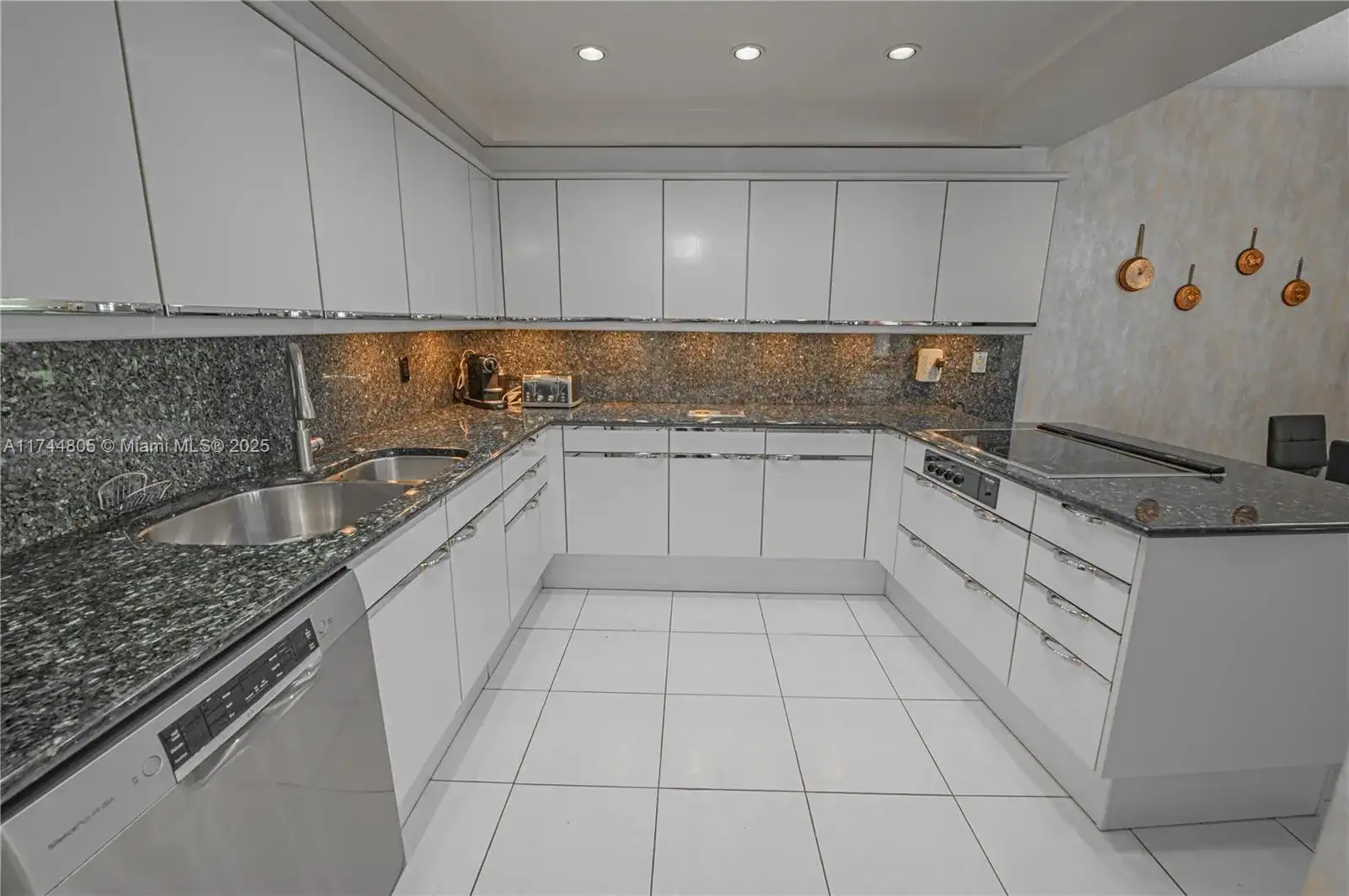 9801 Collins Ave # 14D, Bal Harbour FL 33154 photo 5
