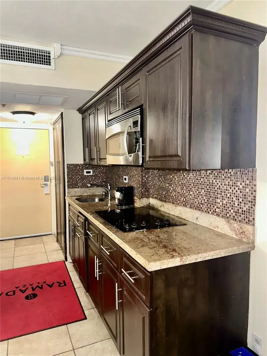 19201 Collins Ave # 435, Sunny Isles Beach FL 33160 photo 5