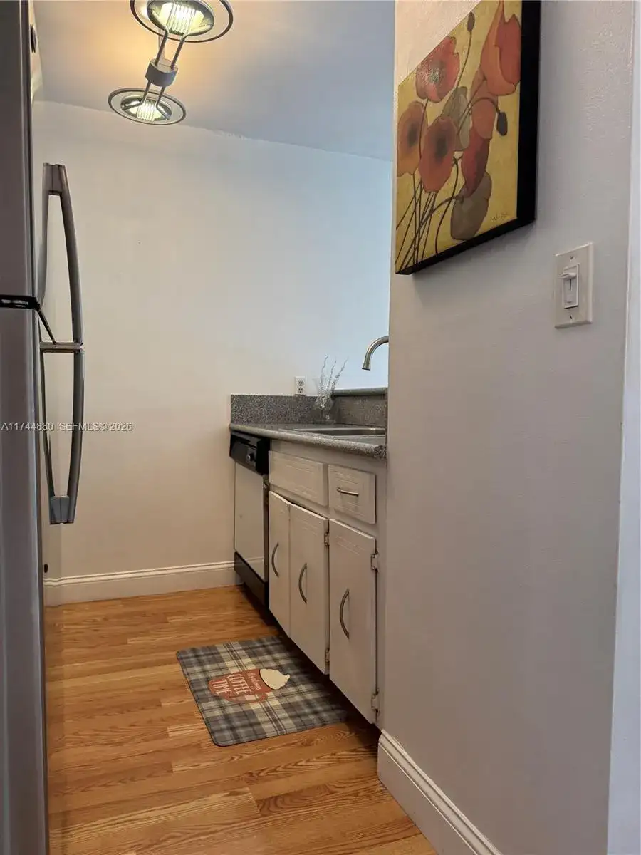 1225 NE 124th St # 33A, North Miami FL 33161 photo 2