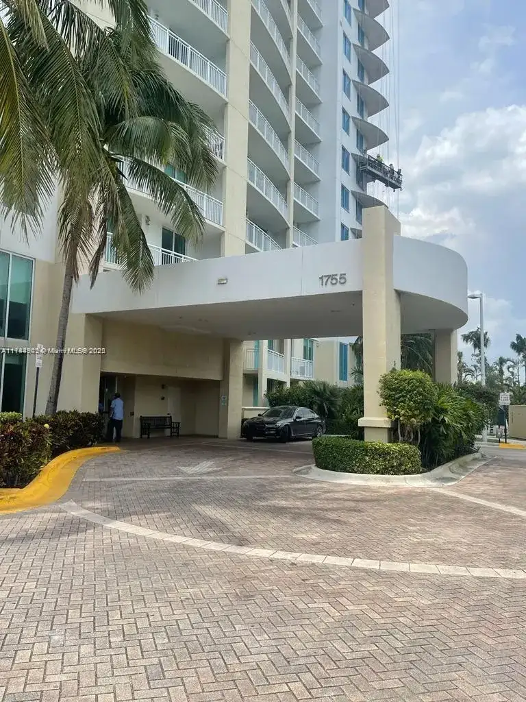 1755 E Hallandale Beach Blvd, Hallandale Beach FL 33009 photo 3