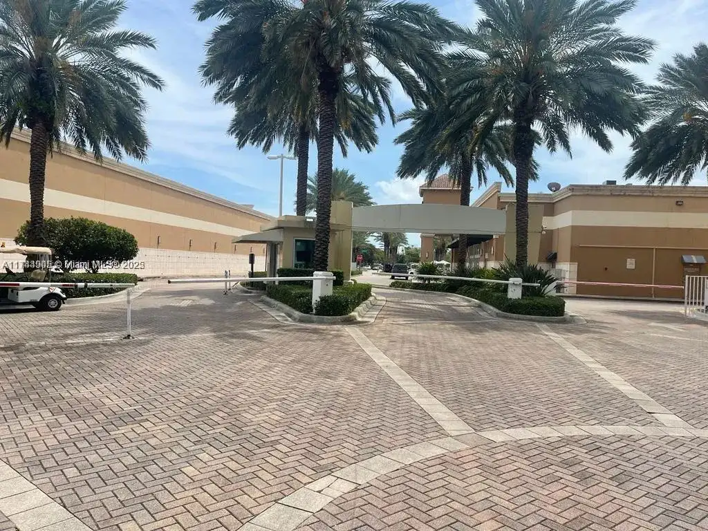 1755 E Hallandale Beach Blvd, Hallandale Beach FL 33009 photo 5