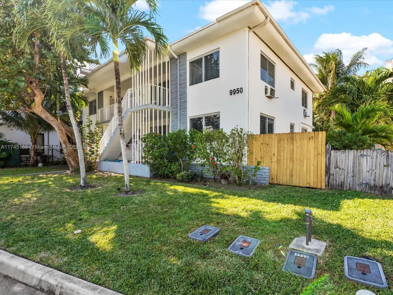 9950 E Bay Harbor Dr, Bay Harbor Islands FL 33154 photo 4
