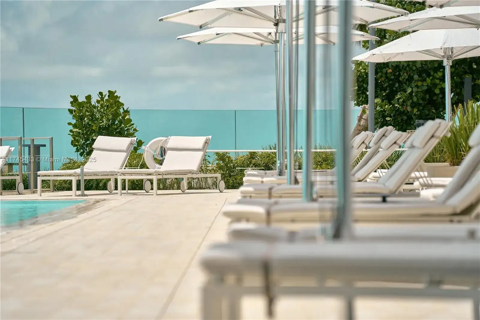 300 Biscayne Blvd Way # 2407, Miami FL 33131 photo 5