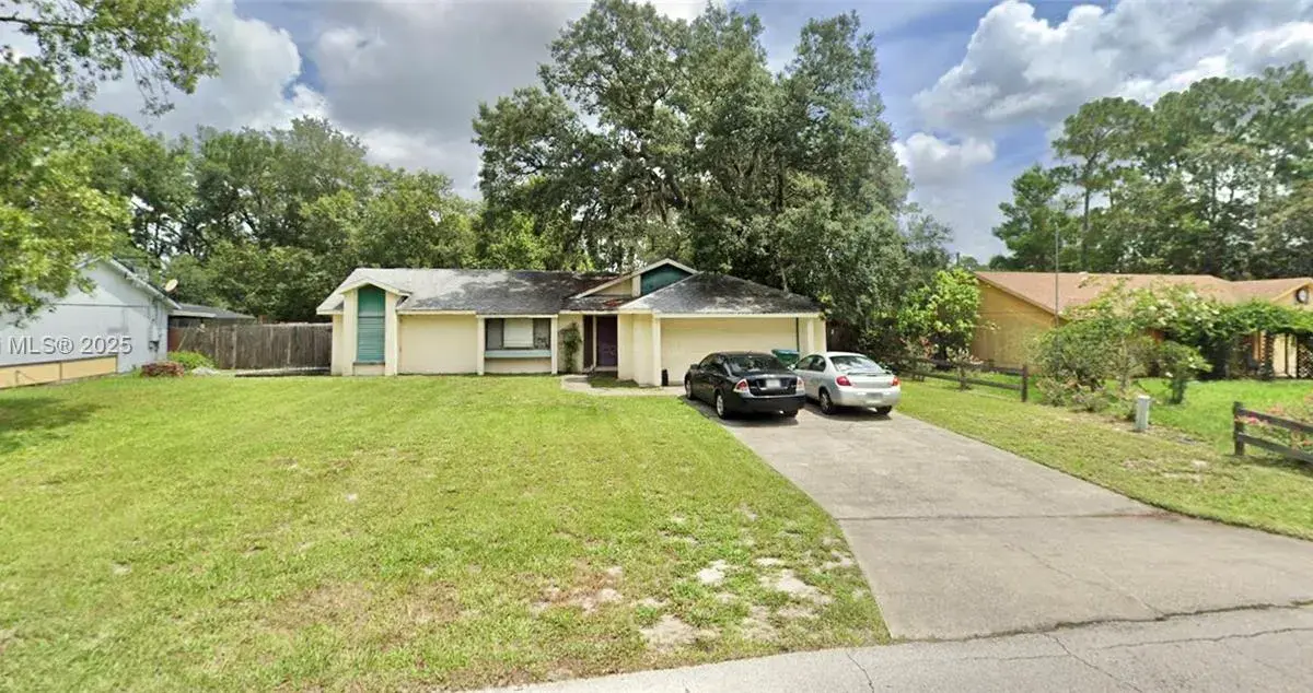 3276 Post St, Deltona FL 32738