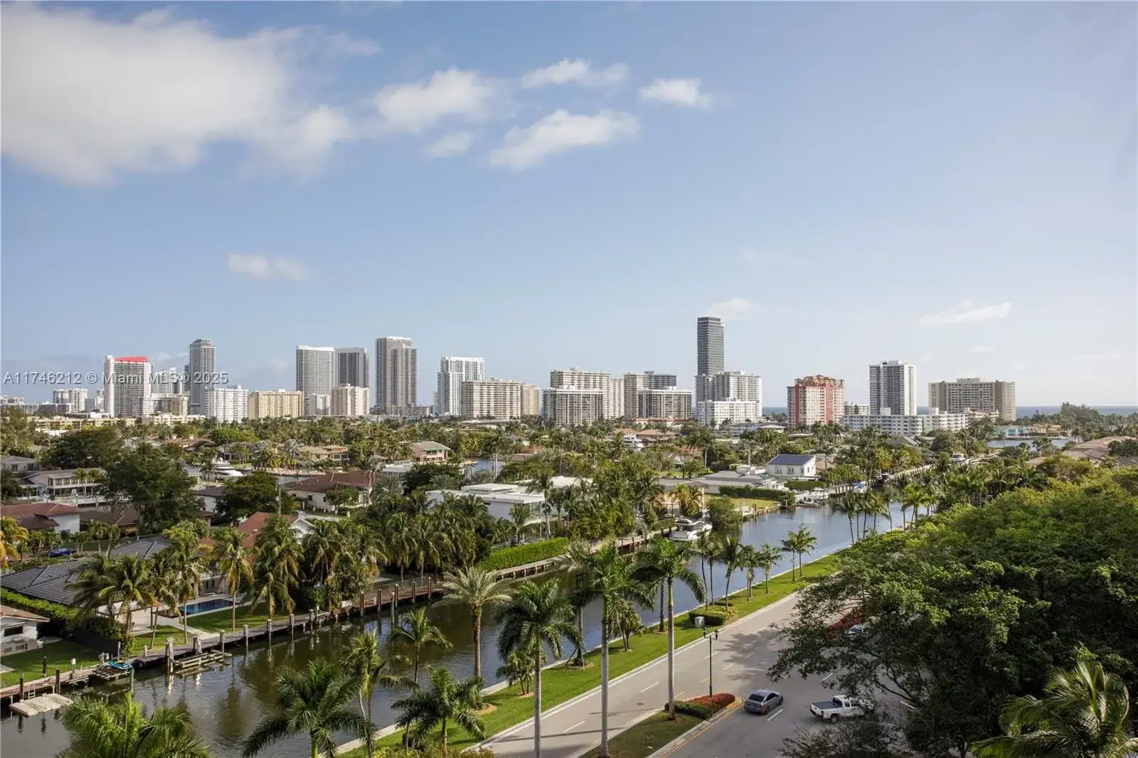 3600 Yacht Club Dr # 902, Aventura FL 33180 photo 2