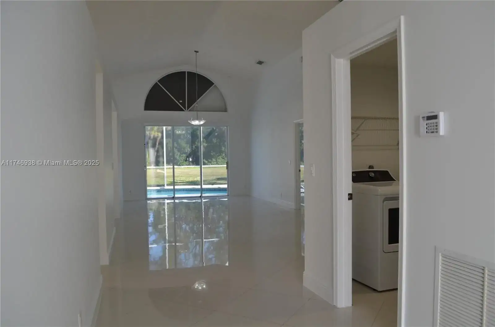 7700 NW 29th St, Margate FL 33063 photo 5
