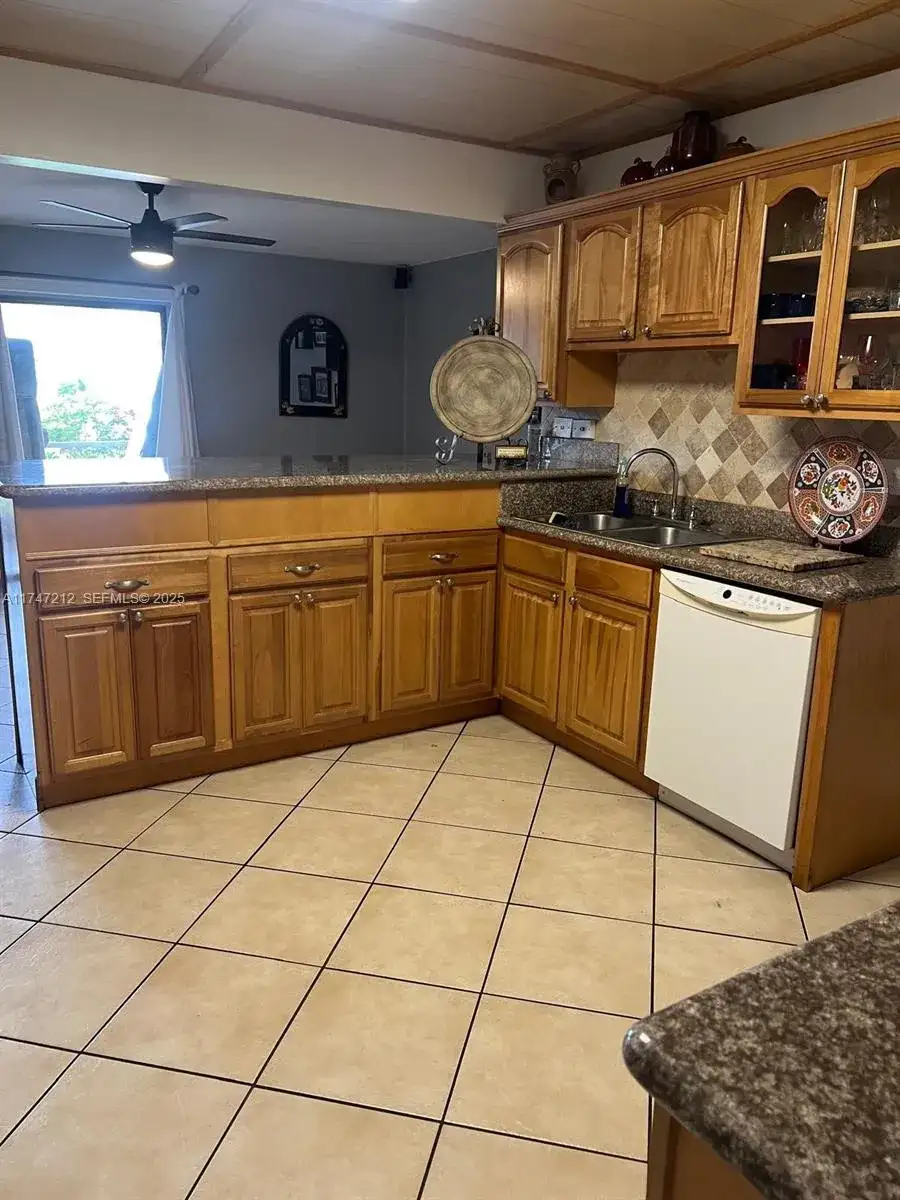 3057 Coral Springs Dr # 102, Coral Springs FL 33065 photo 5
