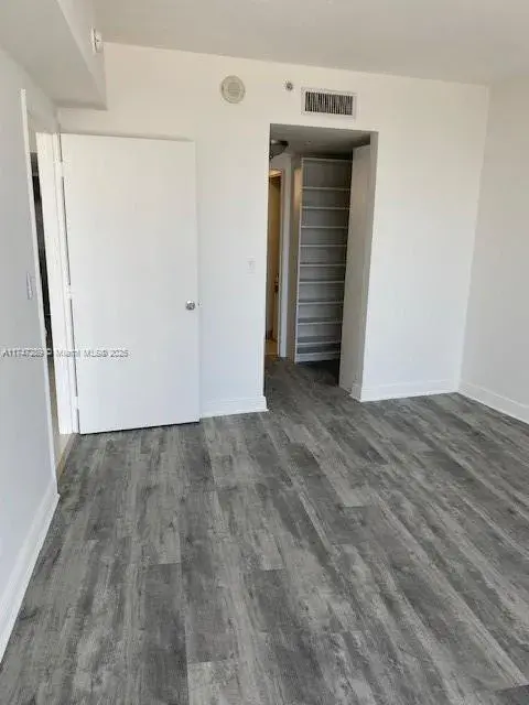 1750 N Bayshore Dr # 3112, Miami FL 33132