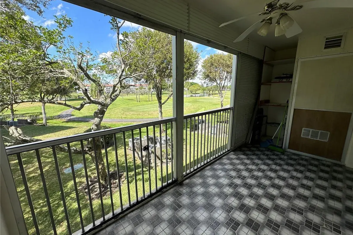 850 SW 133rd Ter # 201B, Pembroke Pines FL 33027
