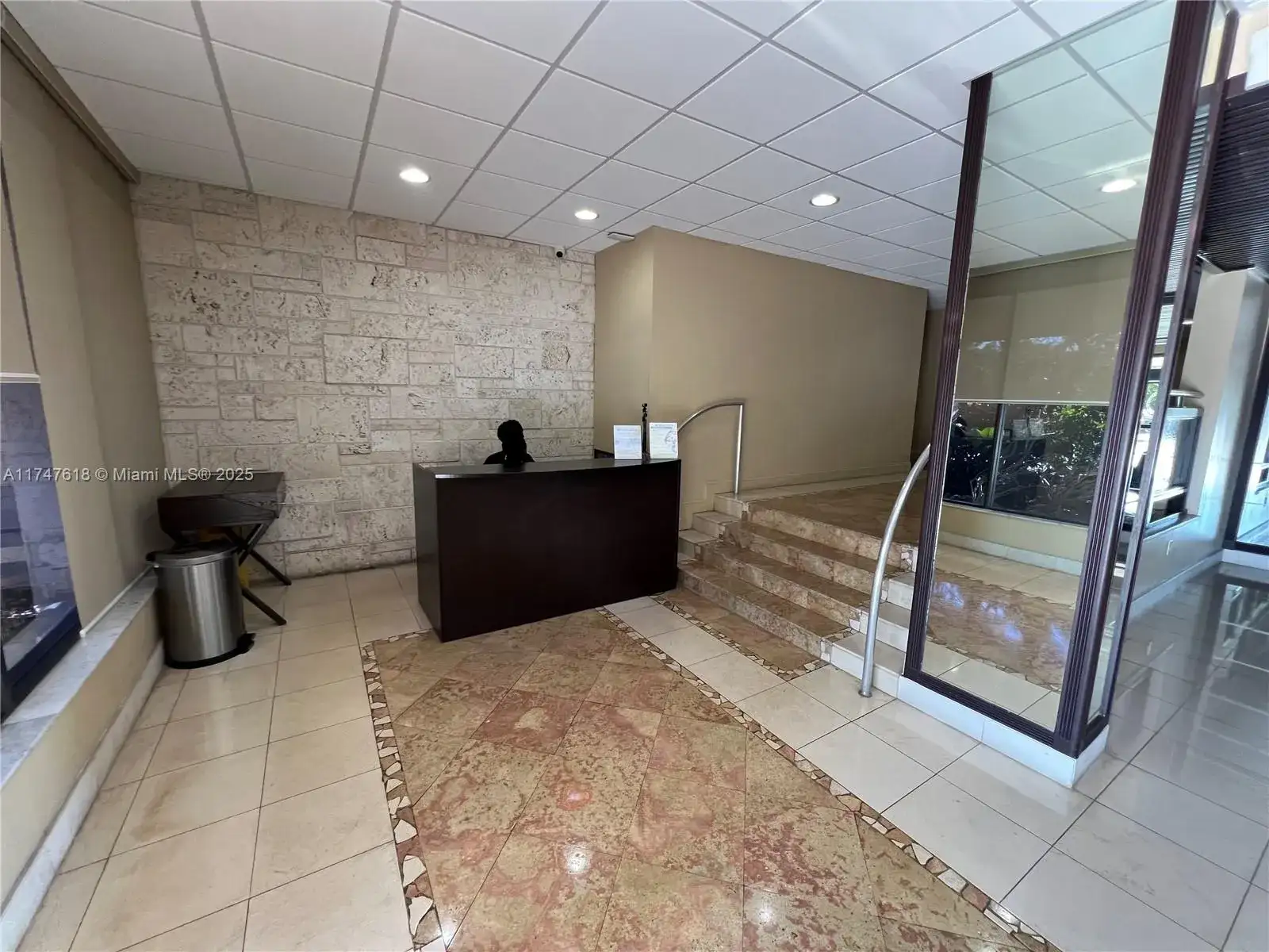 3375 N Country Club Dr # 109, Aventura FL 33180 photo 4