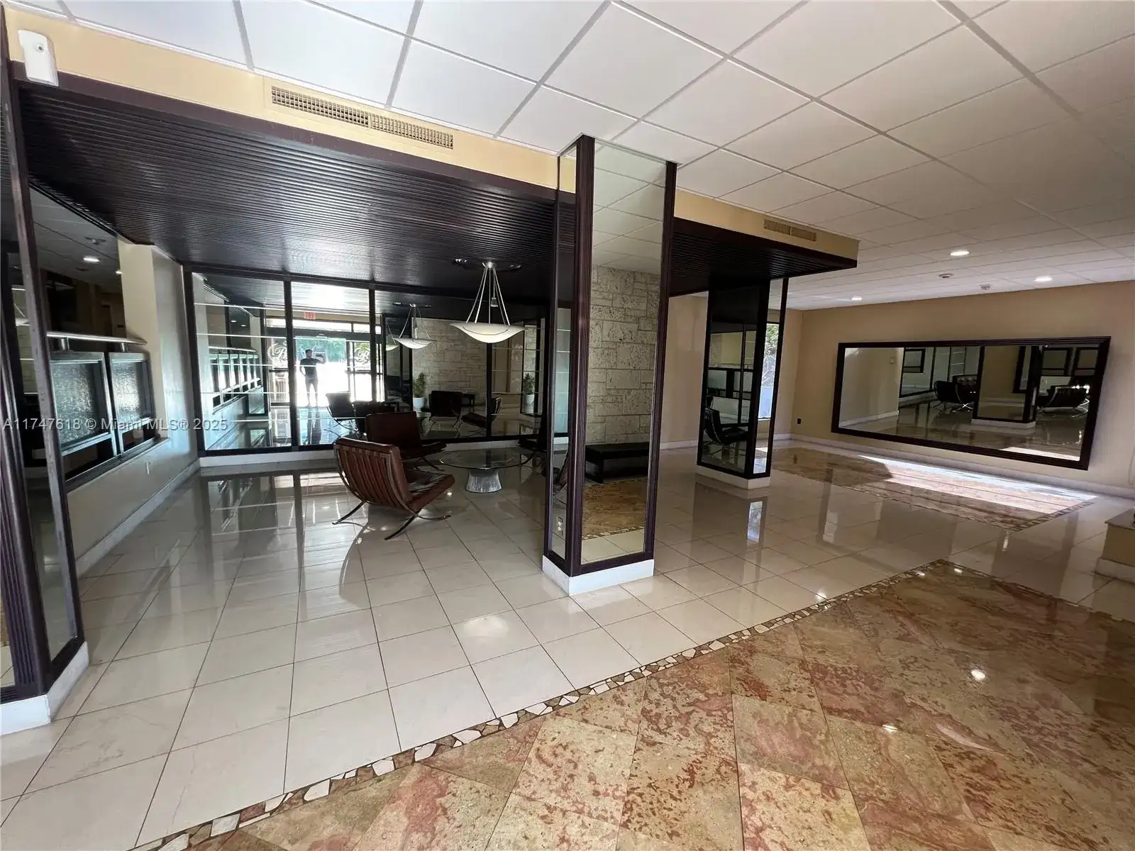 3375 N Country Club Dr # 109, Aventura FL 33180 photo 5