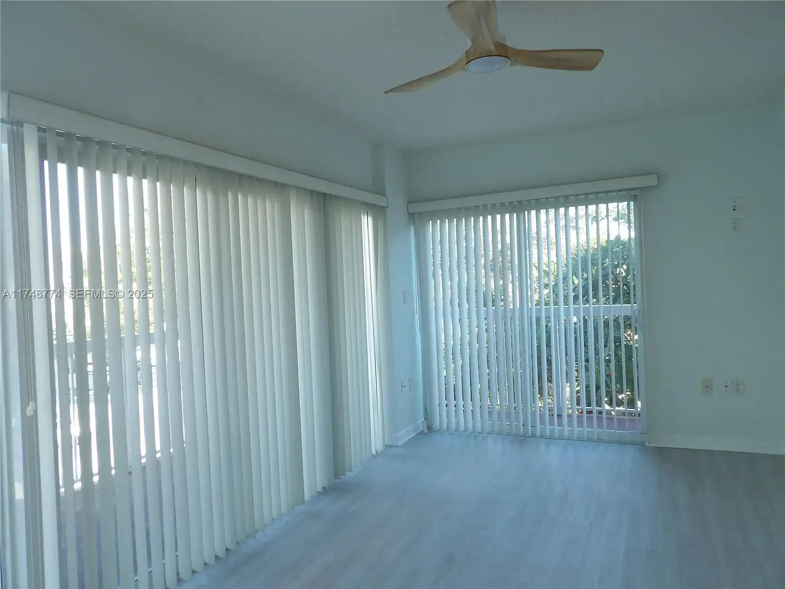 2740 SW 28th Ter # 301, Miami FL 33133 photo 2