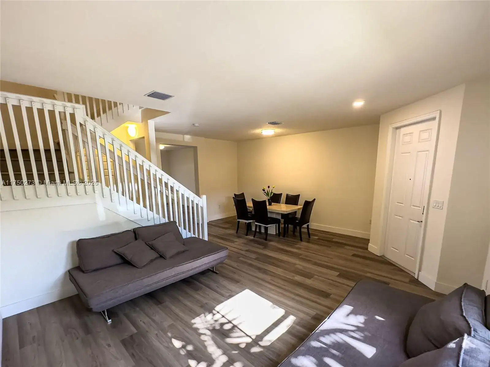 3349 W 105th Ter, Hialeah FL 33018 photo 3