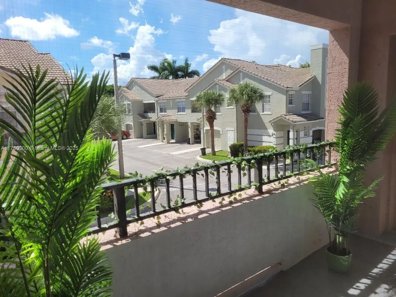 902 Belmont Pl, Boynton Beach FL 33436 photo 5