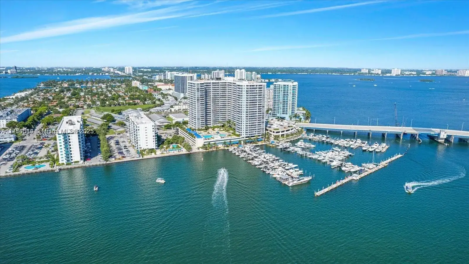 7601 E Treasure Dr # 1006, North Bay Village FL 33141 photo 3