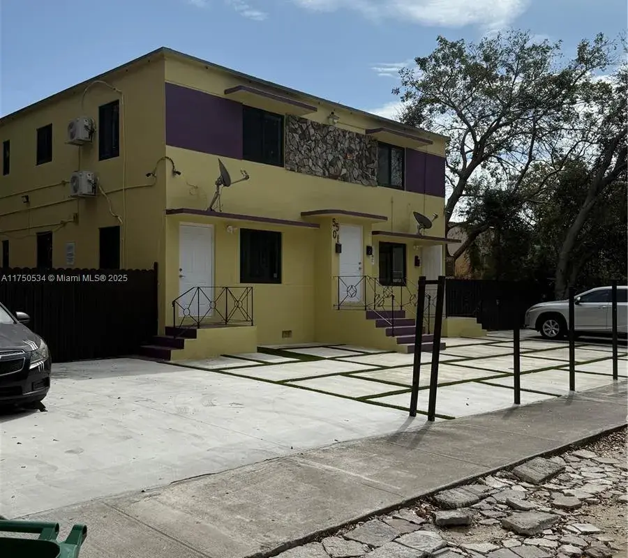 5501 NW Miami Ct, Miami FL 33127