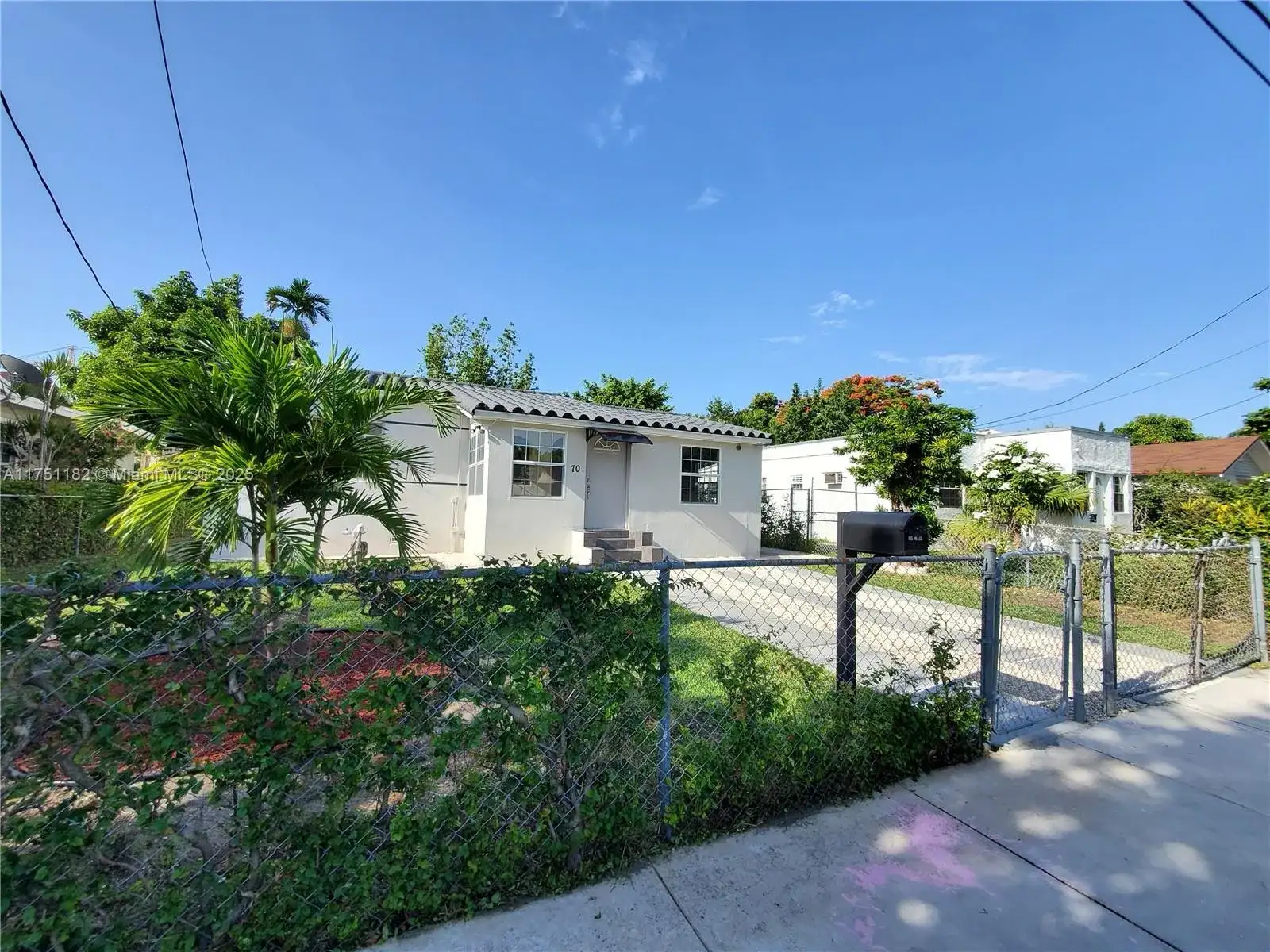 70 NW 33rd St, Miami FL 33127 photo 4