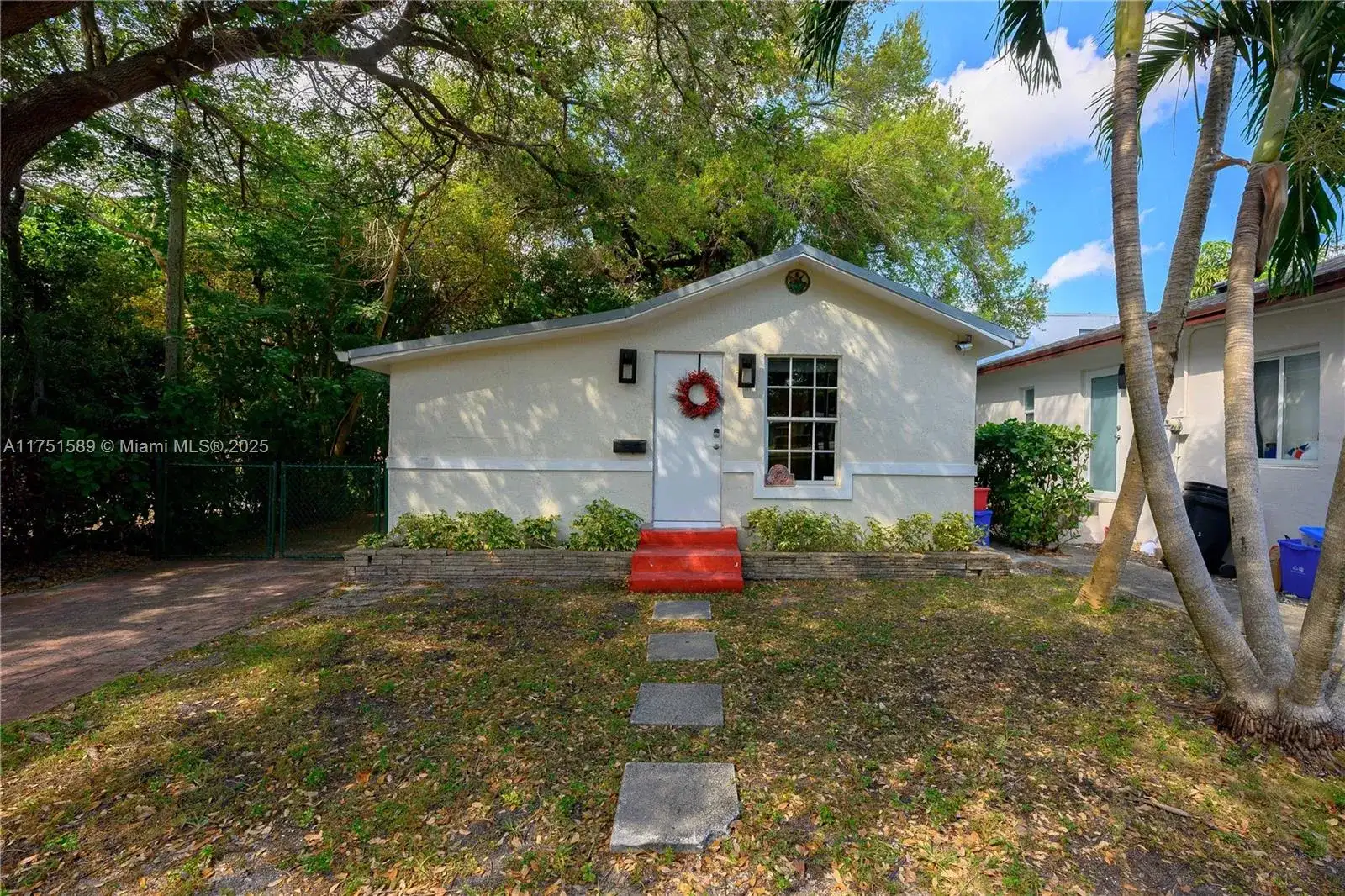 4916 Washington Dr, Coral Gables FL 33133 photo 2