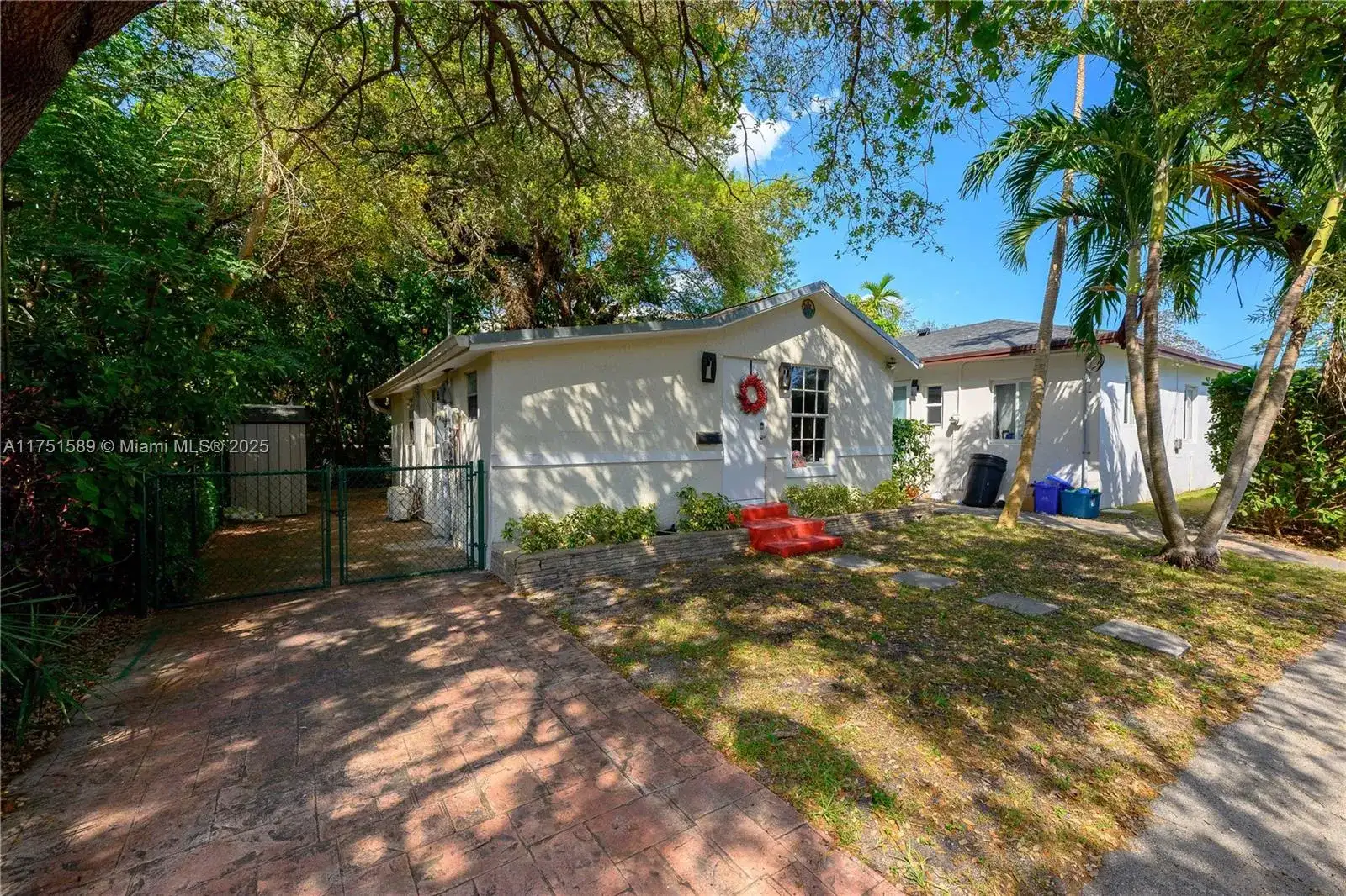 4916 Washington Dr, Coral Gables FL 33133 photo 3