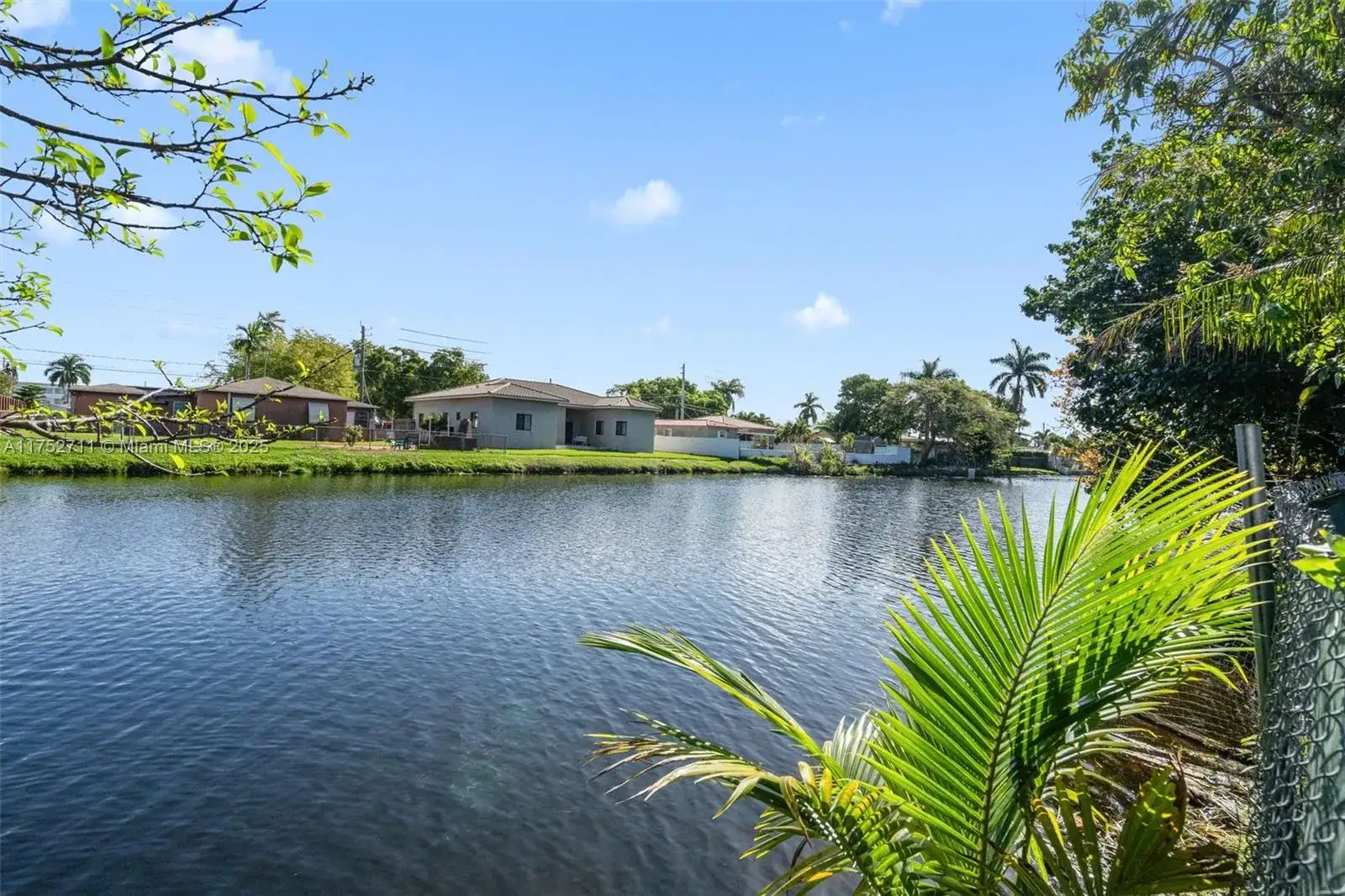 9251 Little River Blvd, Miami FL 33147 photo 4