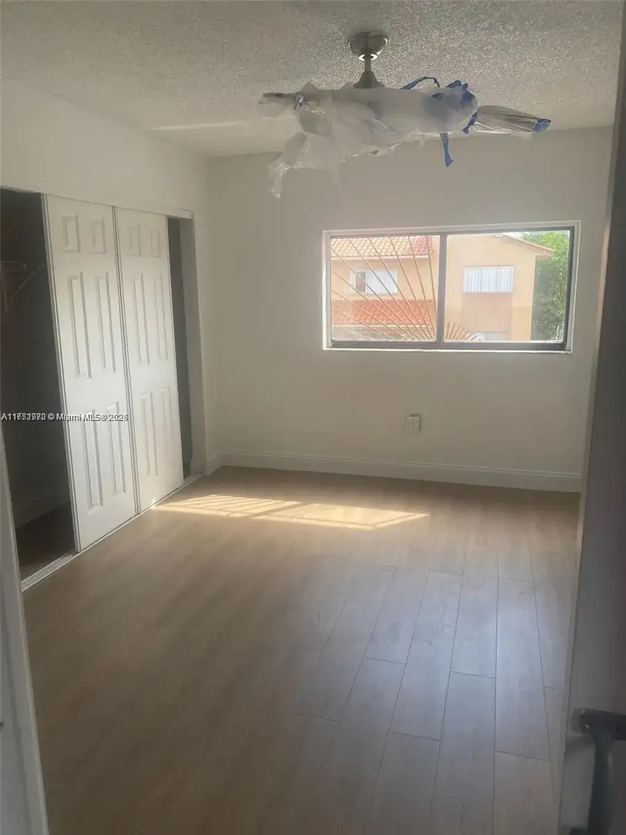 7922 W 29th Way # 202, Hialeah FL 33018 photo 3