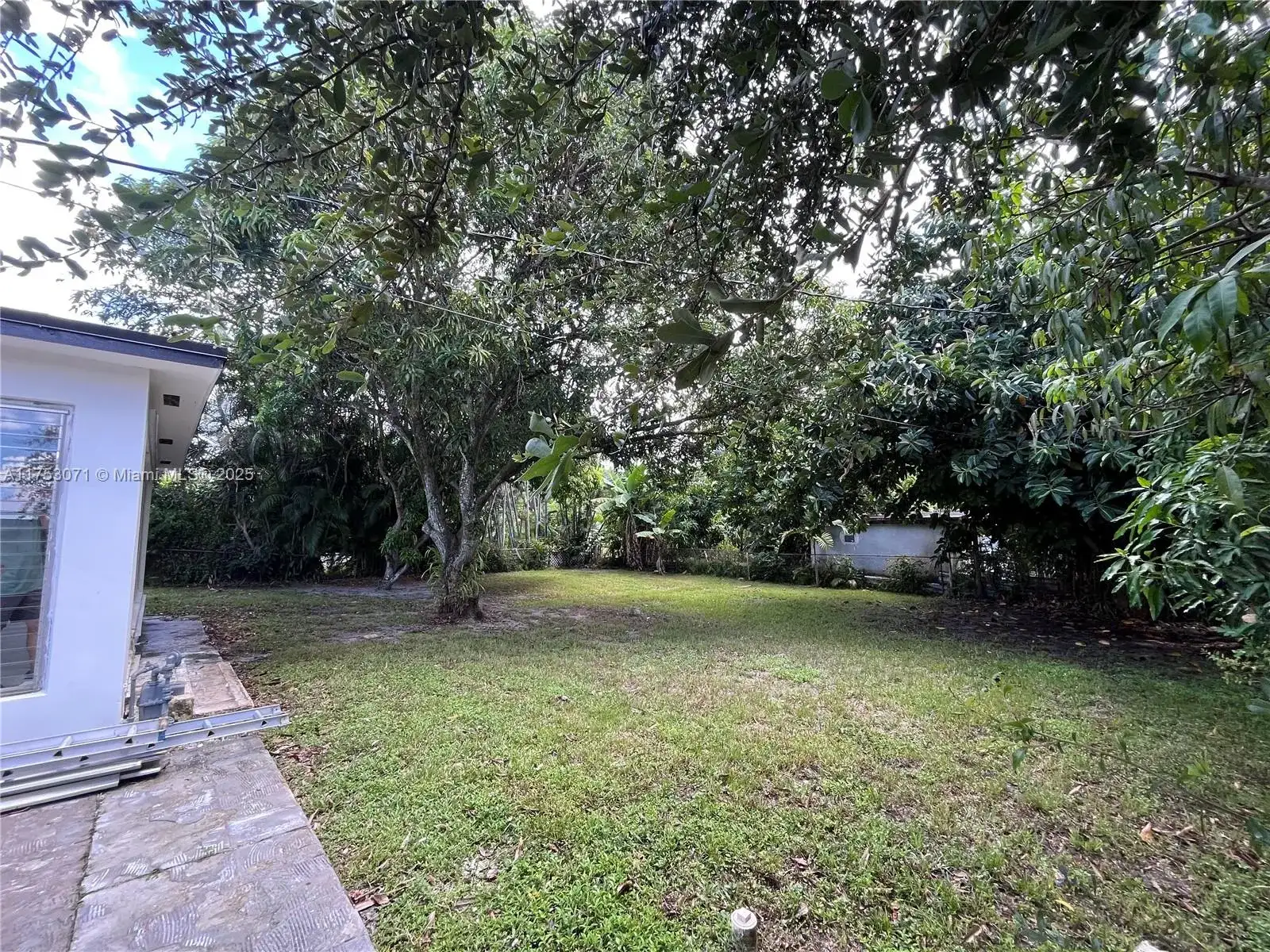 110 NE 132nd St, North Miami FL 33161 photo 3