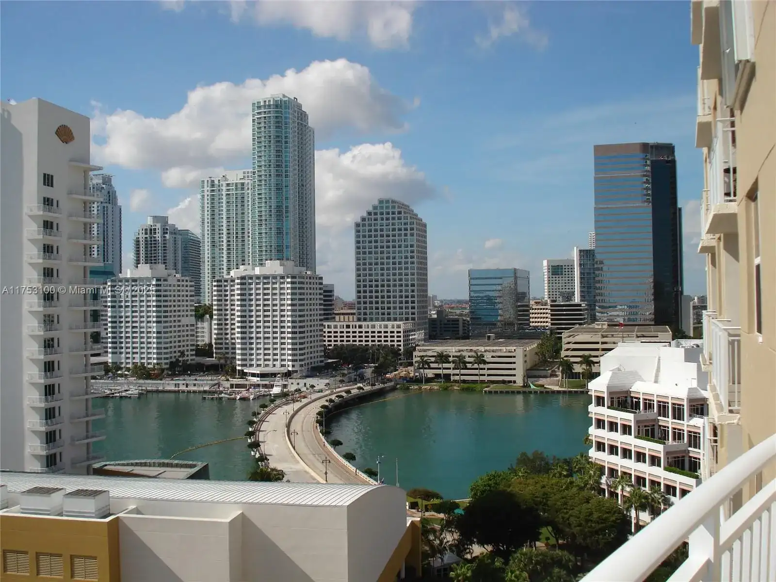 770 Claughton Island Dr # 1708, Miami FL 33131 photo 3