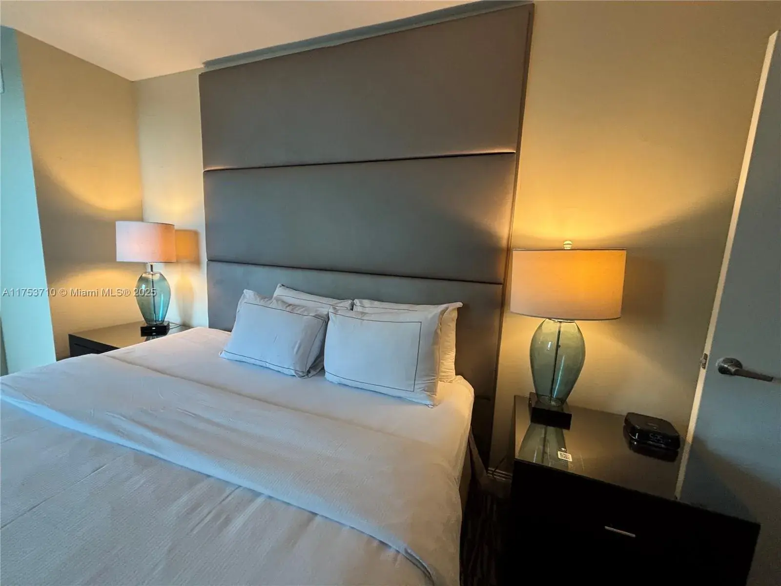2670 E Sunrise Blvd # 302, Fort Lauderdale FL 33304